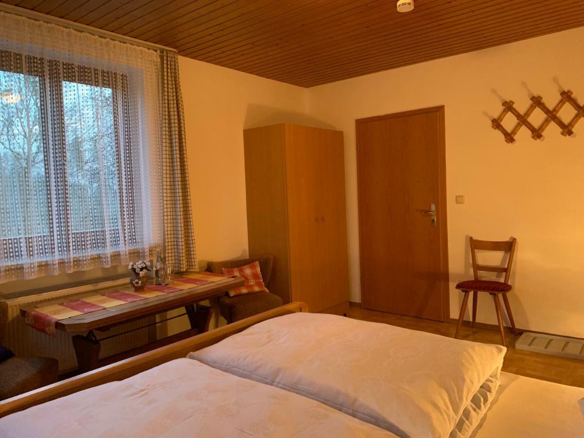 Отель Hohe Tanne Auerbach in der Oberpfalz Экстерьер фото