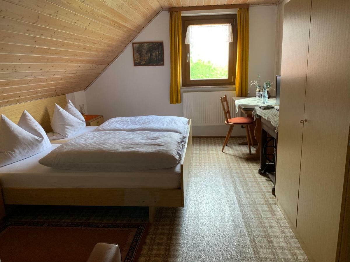 Отель Hohe Tanne Auerbach in der Oberpfalz Экстерьер фото